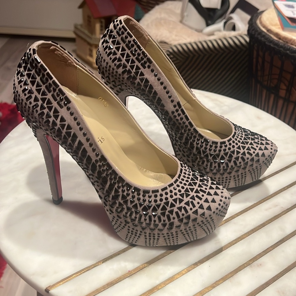 Super high heels - Picture 5 of 6